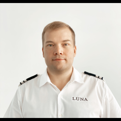 Crew member photo